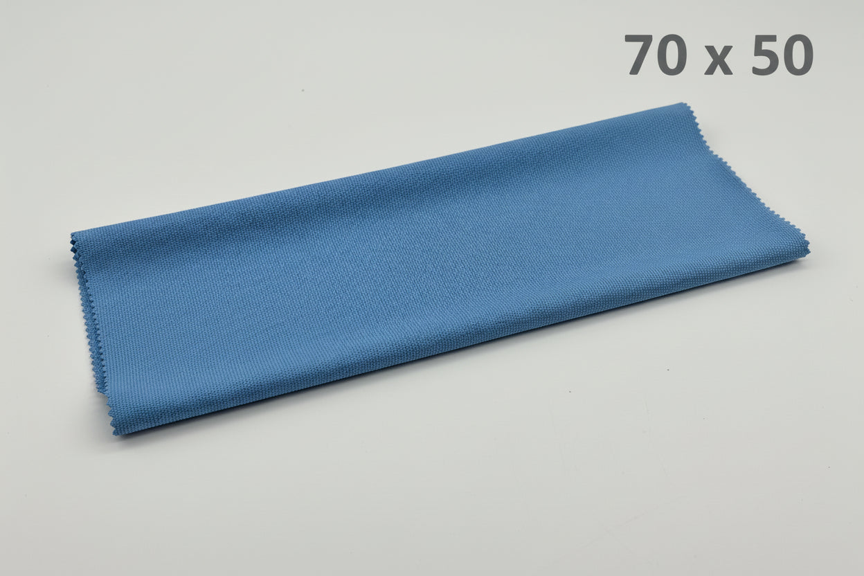Randloser Zick-Zack Ultraschallschnitt des Glastuchs zum Schutz vor Kratzern. 70x 50 cm